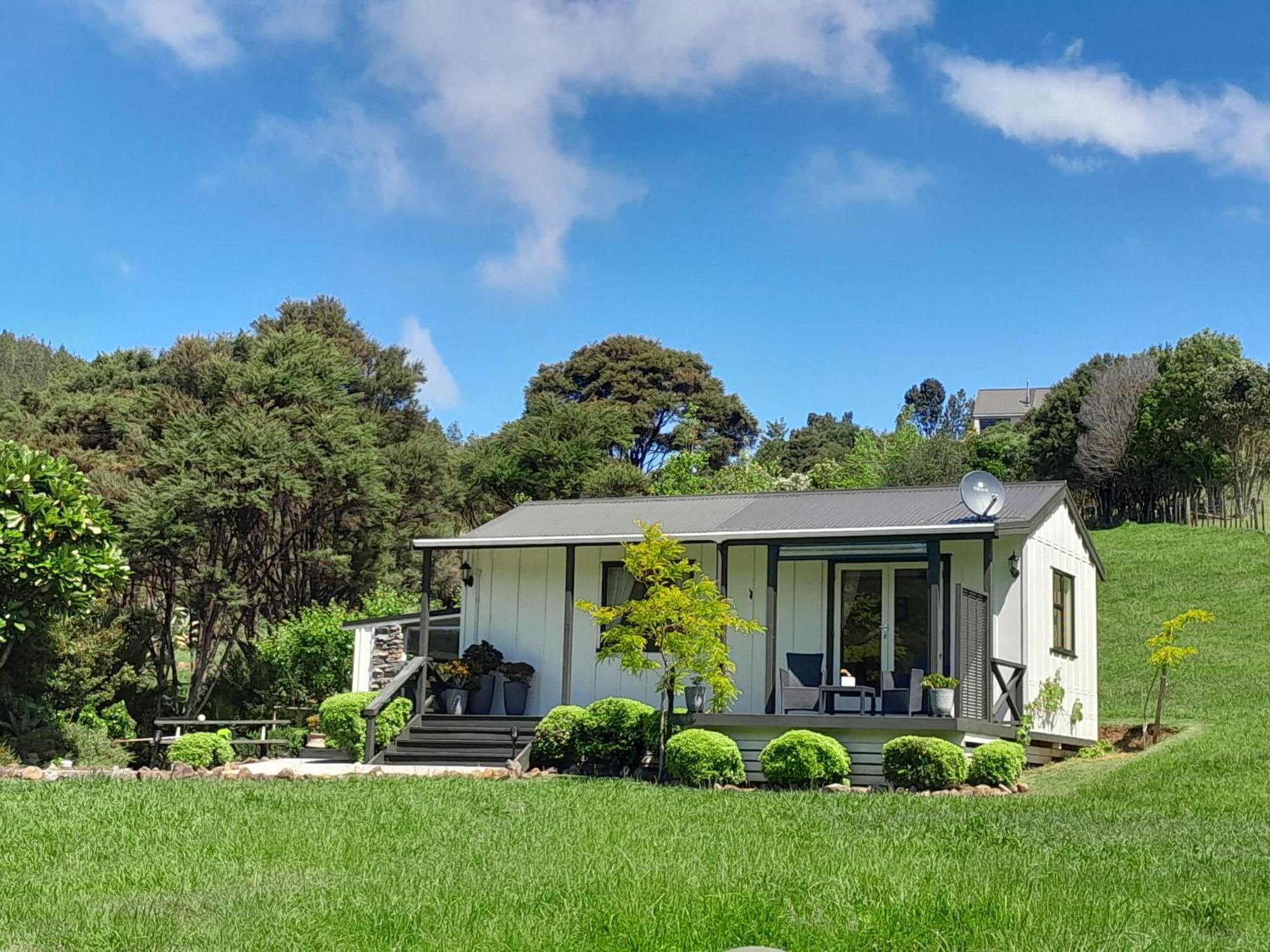 Kuaotunu'S Peebles Cottage Bagian luar foto